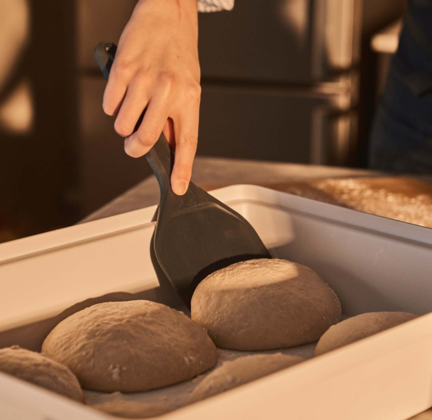 Ooni Easy Lift Dough Spatula
