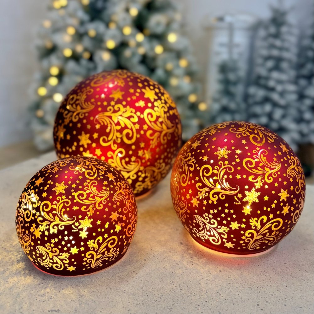 Set of 3 Light Up Spheres Red with Gold