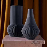 Hend 3D Vase - Large Black