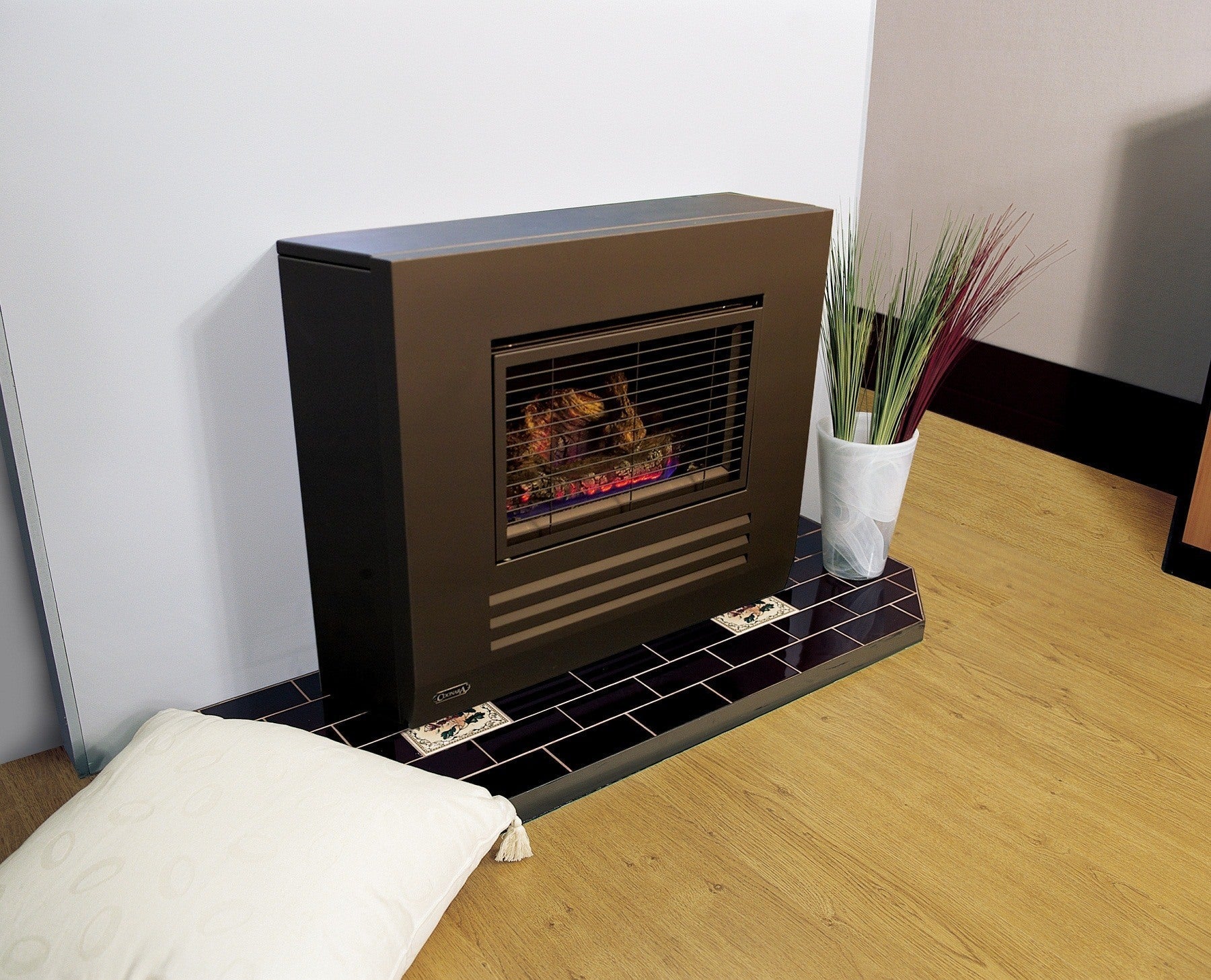 Coonara Chateau - Internal Facial Surround Gas Heater