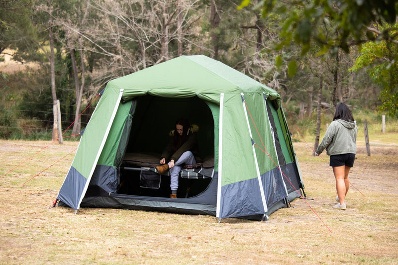 Oztrail Fast Frame 10 Person Tent