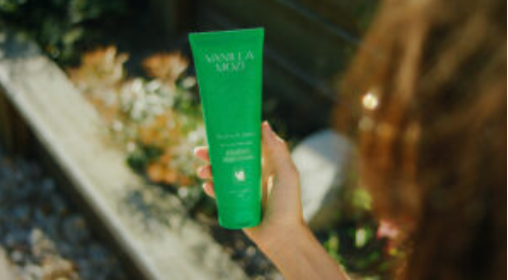 Vanilla Mozi Bite Proof Body Cream 250ML