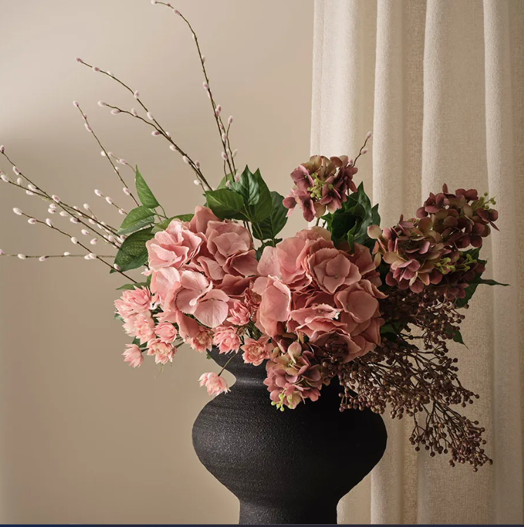 Blushing Bride Spray