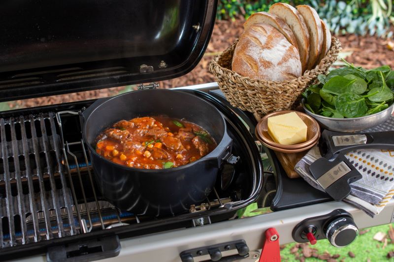 Weber Traveler Casserole Dish