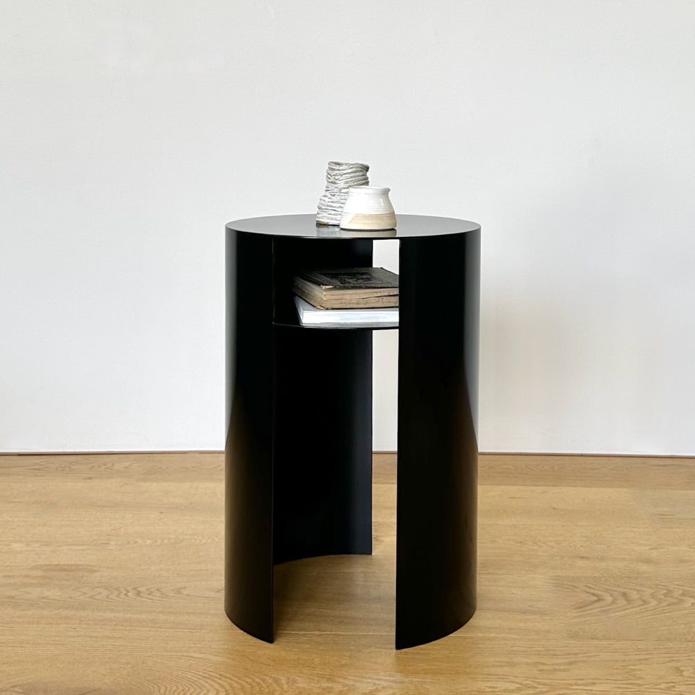 Waipuna Side Table/Stainless Steel - Black